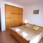Apartament With Parking Space Njivice, Krk - 21858 Njivice