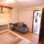 With Parking Space Njivice, Krk - 21858 נייביצה