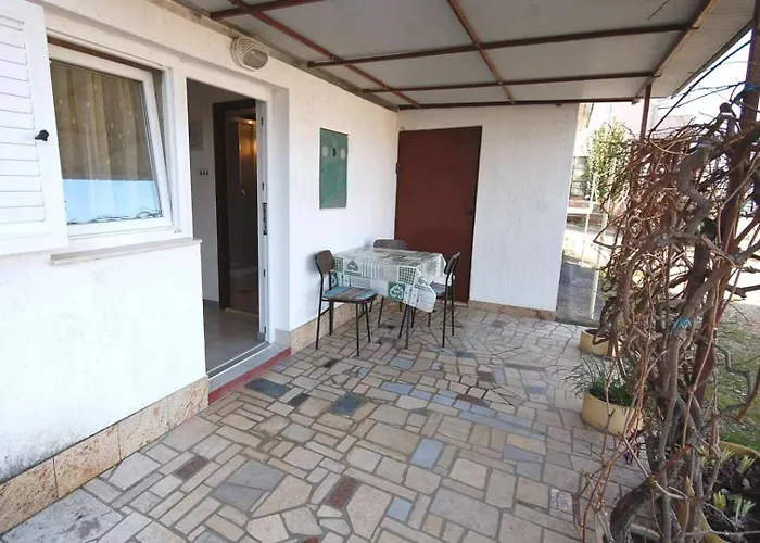 With Parking Space Njivice, Krk - 21858 Apartament *